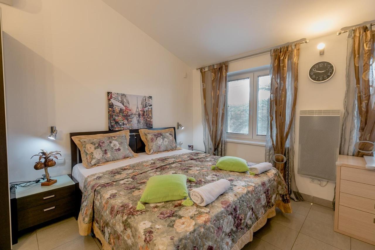 Olive Garden Apartment Petrovac Εξωτερικό φωτογραφία