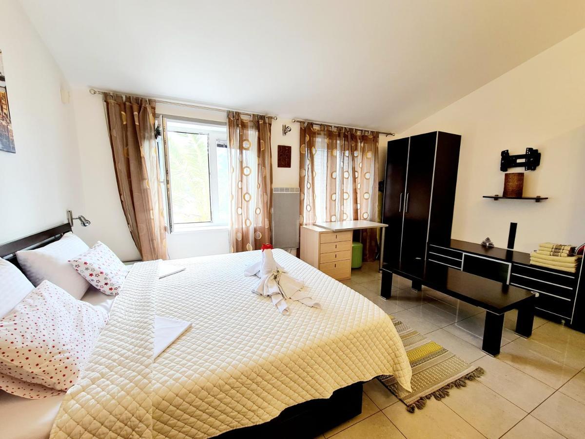 Olive Garden Apartment Petrovac Εξωτερικό φωτογραφία